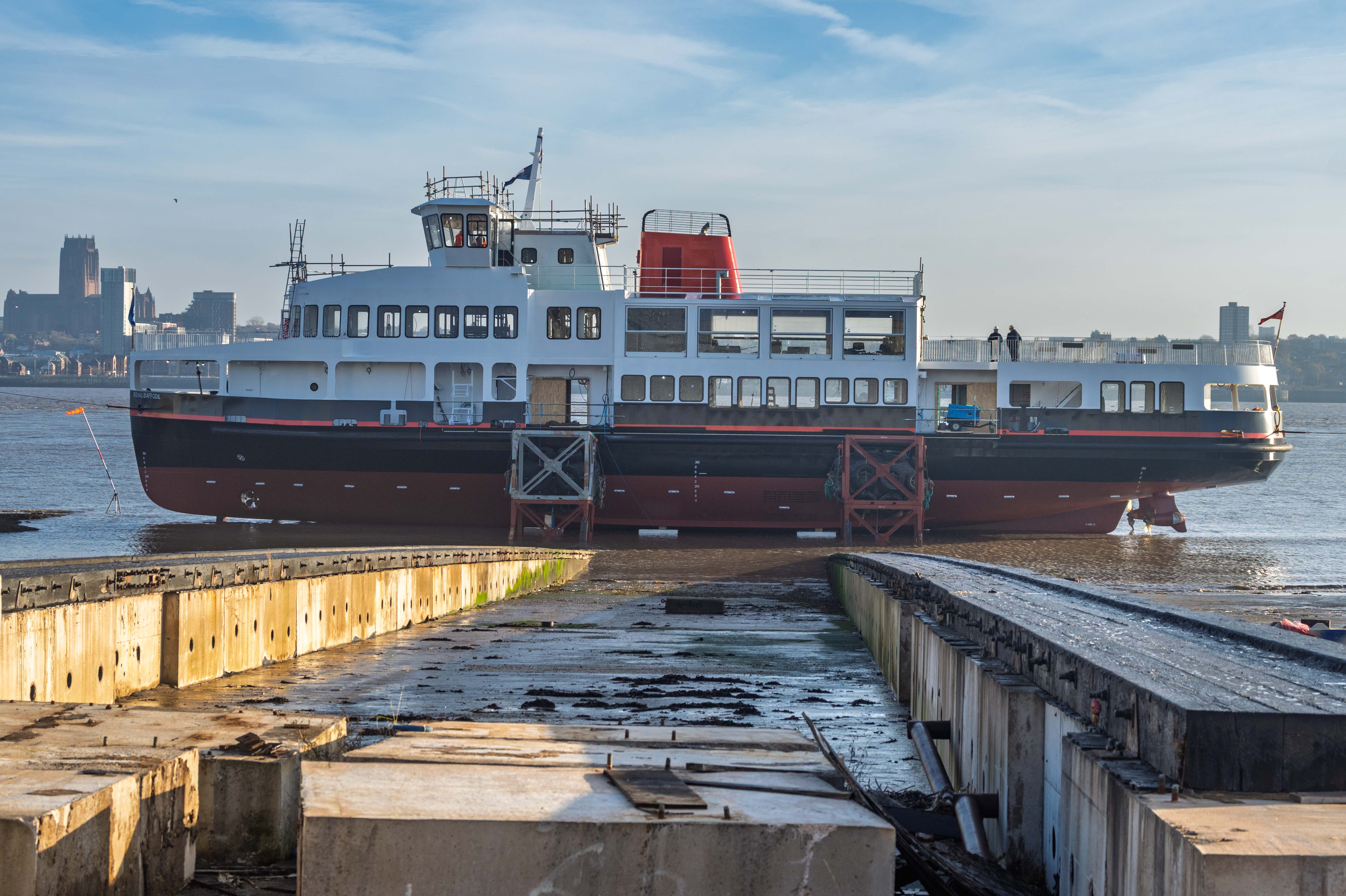 Royal Daffodil takes to the River Mersey for the first time